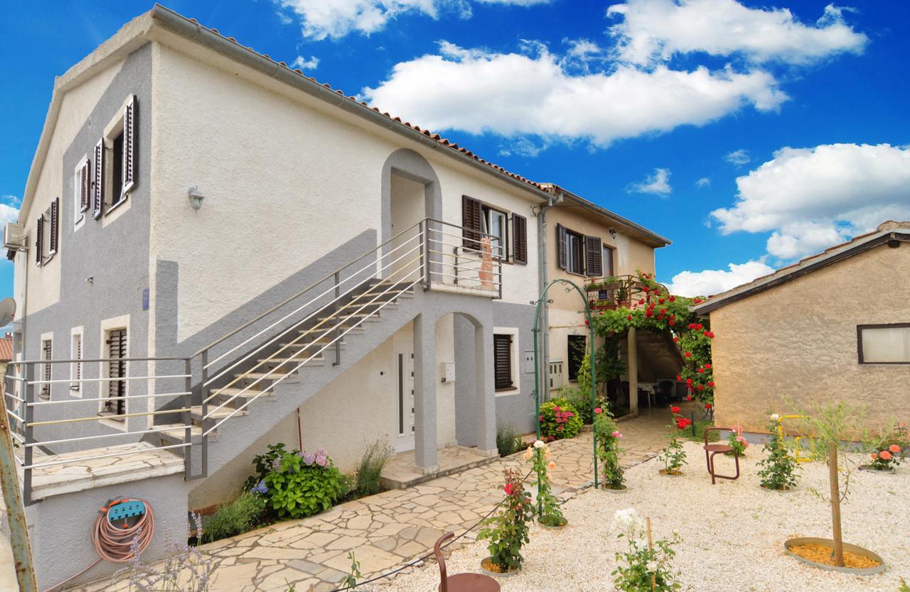Apartments Dino 1700 Fažana Zewnętrze zdjęcie