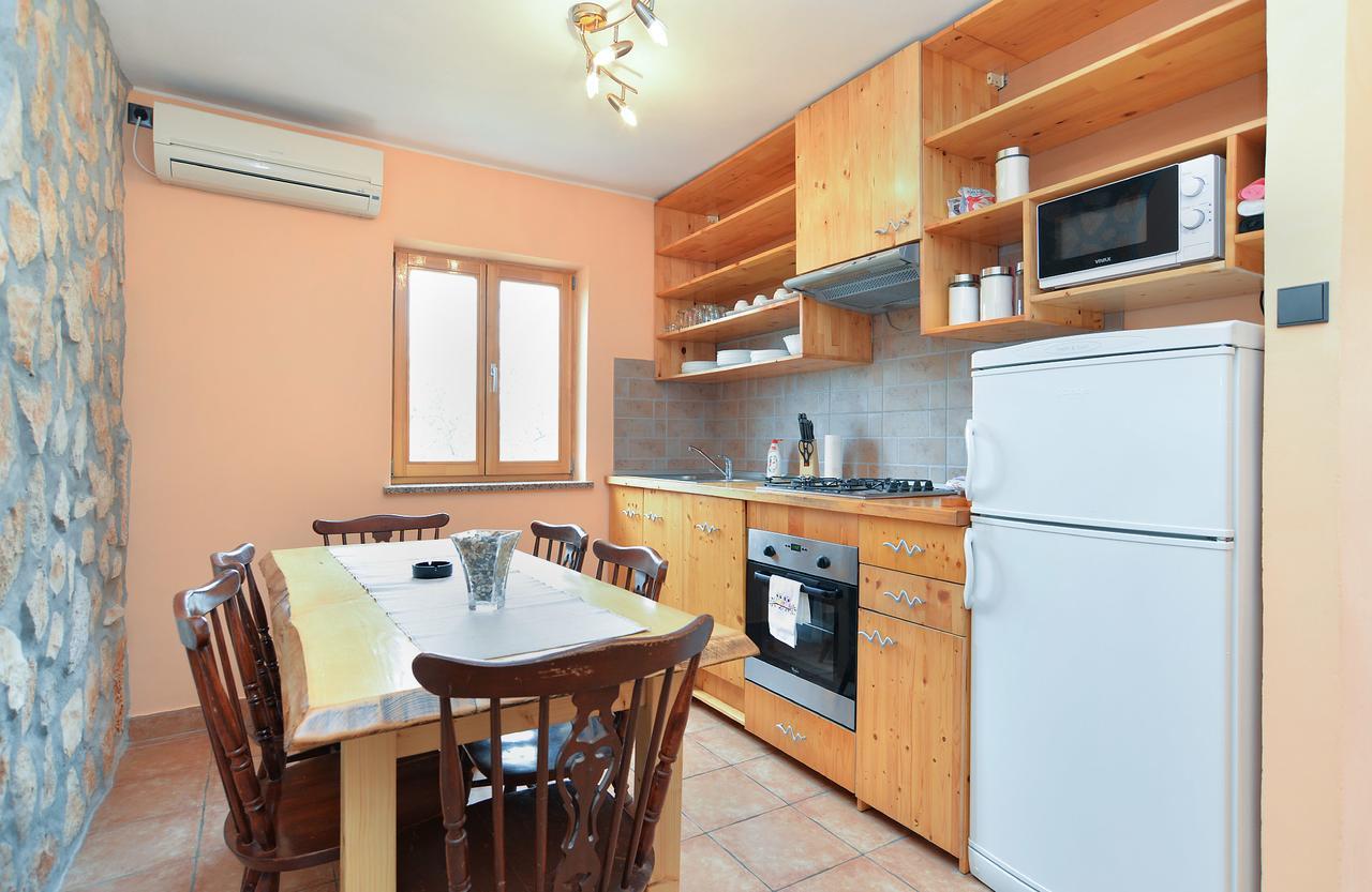 Apartments Dino 1700 Fažana Zewnętrze zdjęcie